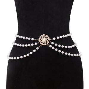 Disc diamond-encrusted accessories, pearls, hand-stitched statement tassels, side swing chain, waist chain, body chain